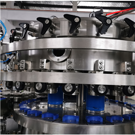 DGF易拉罐碳酸饮料灌装机
