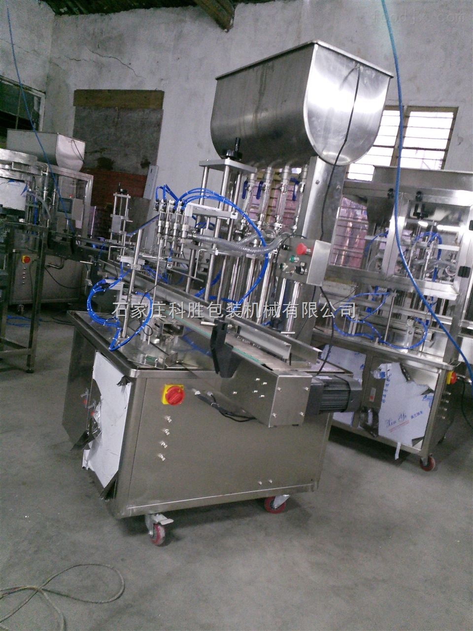 全自动辣椒酱灌装生产线|全自动辣椒酱灌装机